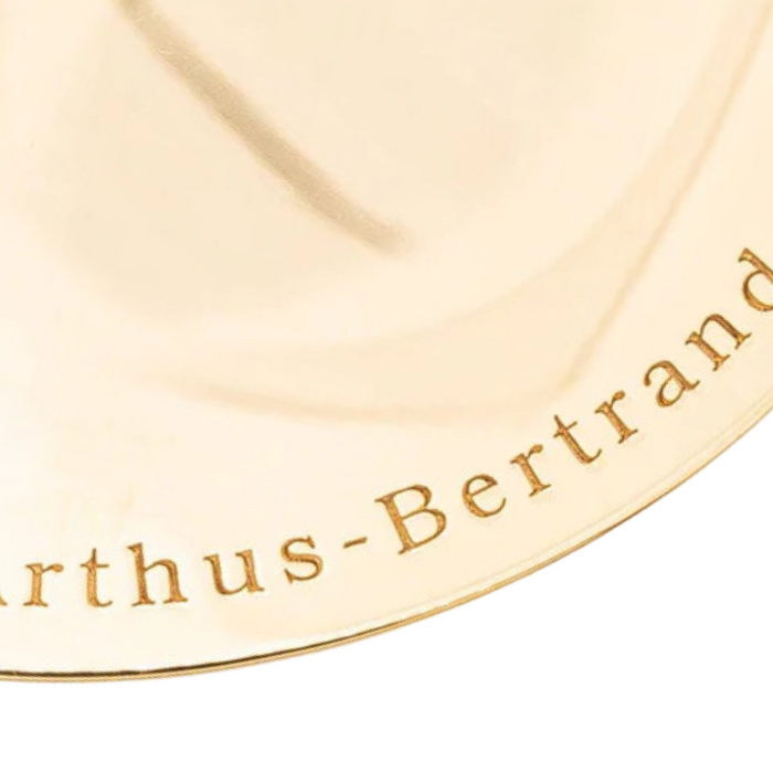 Arthus Bertrand, spécialiste des médailles et insignes