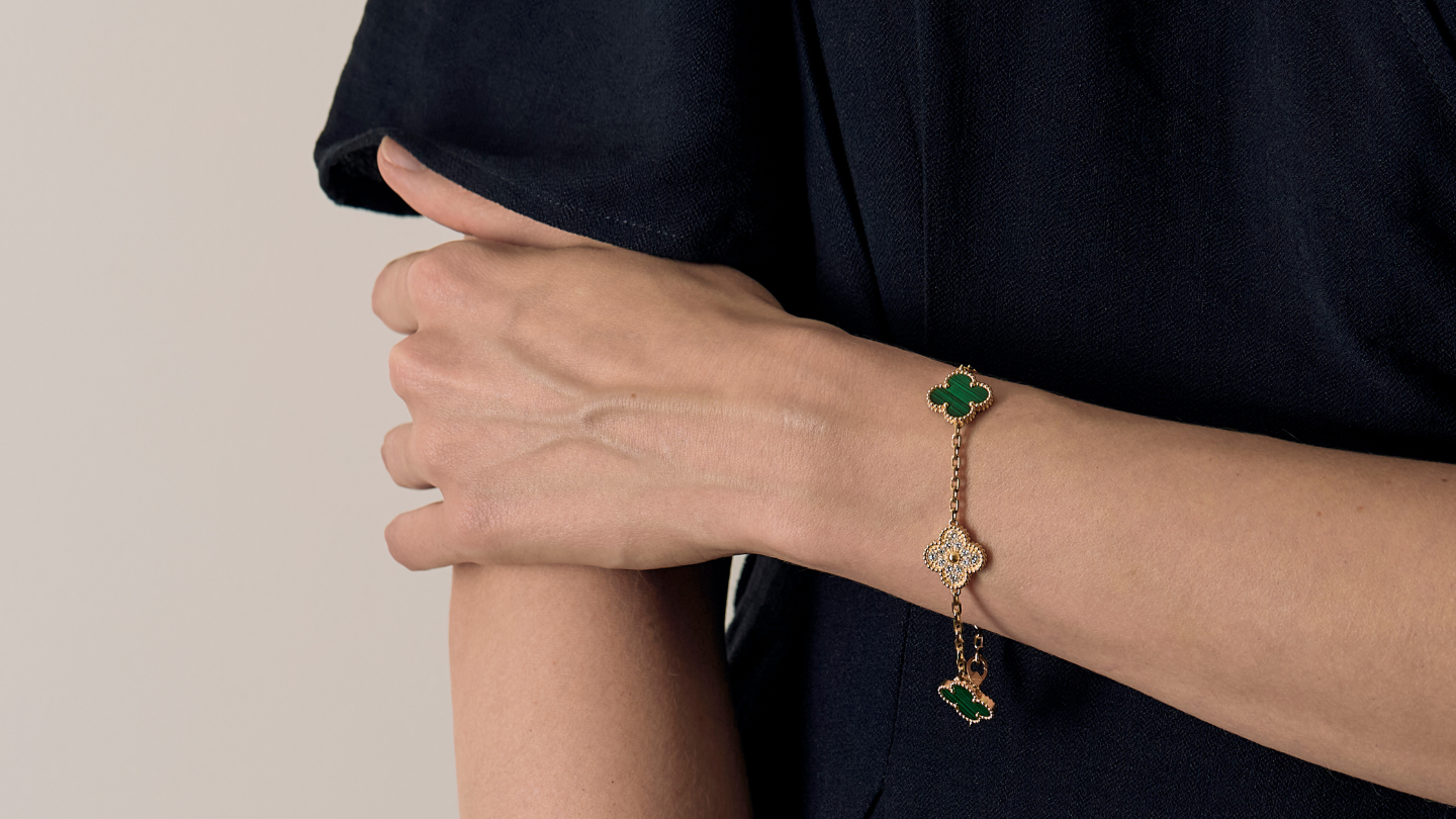 Avantages et inconvénients d’acheter des bijoux et montres de seconde main