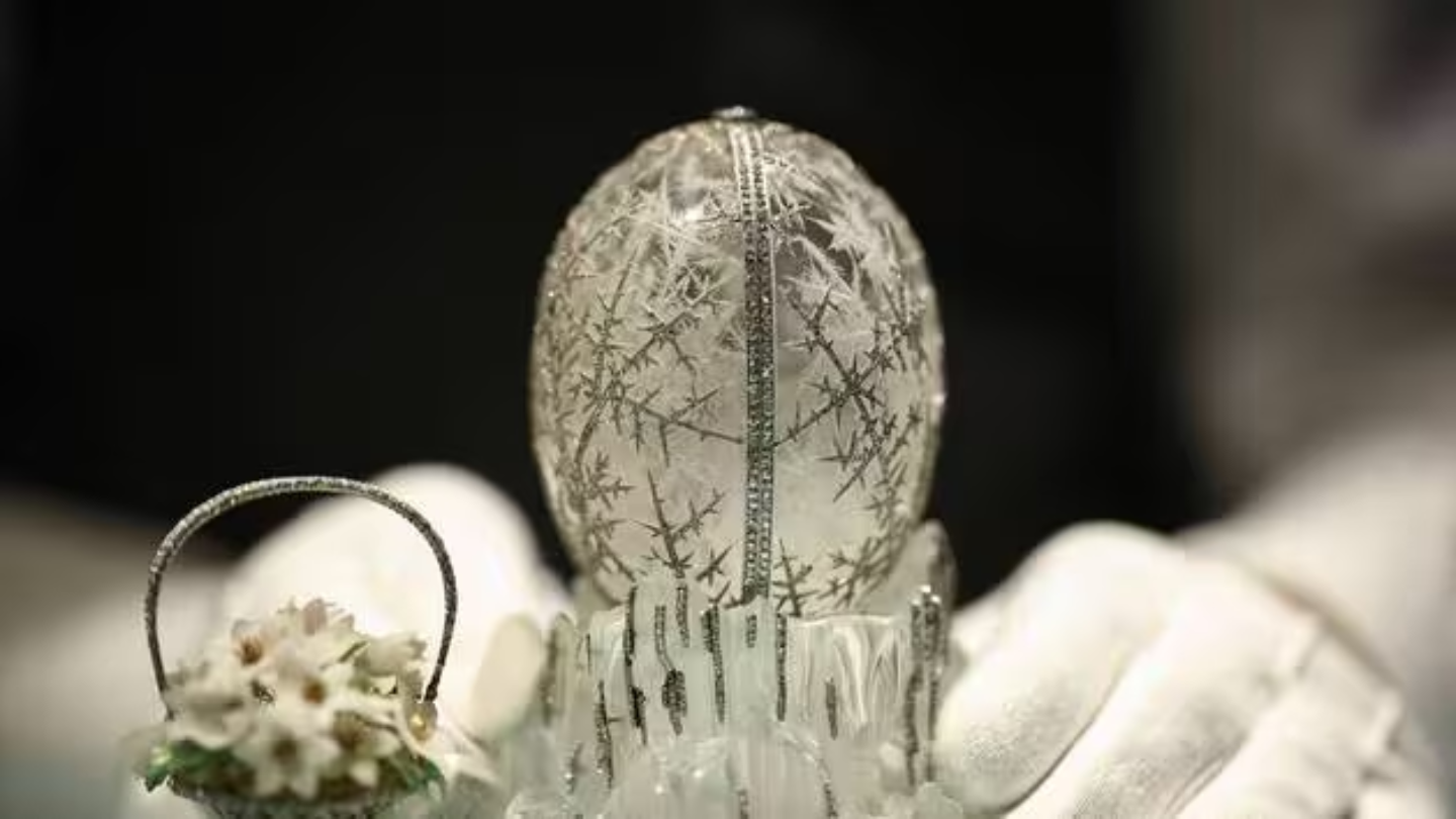 Enchères : L'Œuf d'Hiver de Fabergé adjugé 22,9 Millions de livres chez Christie's