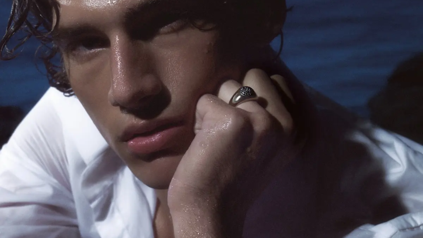 Giorgio Armani se lance dans la Haute Joaillerie pour hommes