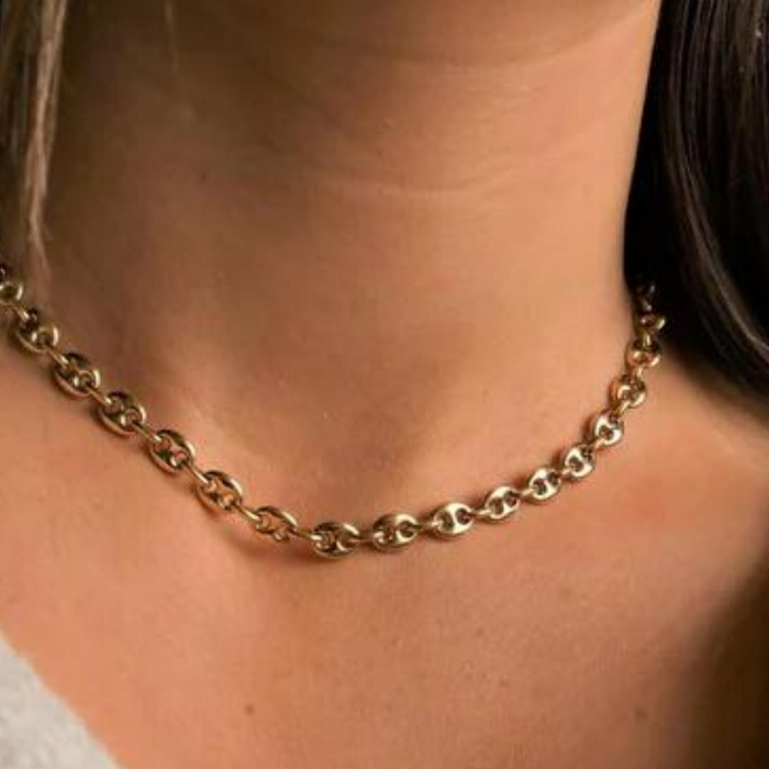 La maille grain de café revient au goût du jour