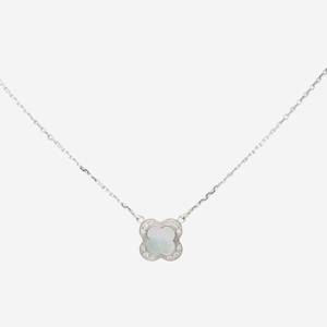 Collier trèfle nacre Mauboussin