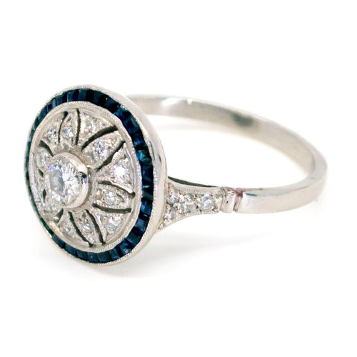 Bague 53.5 Bague en platine avec diamants taille brillant et saphirs 58 Facettes 1BA92700DC5E4AA9849DD51B20095EC6