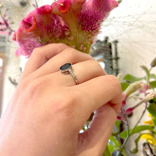 Bague 53.5 Bague en platine avec saphir et diamants 58 Facettes 4ECF3F975EC84552BCAB036F57C59783