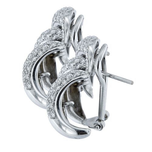 Boucles d'oreilles Boucles d’oreilles à lobe 3 pétales en or blanc et diamants 58 Facettes 12950