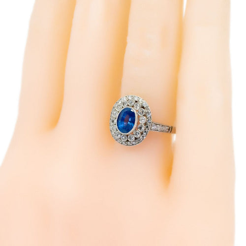 Bague 55.5 Bague Art déco - Platine, saphir ovale et diamants 58 Facettes BE68B24A4C894F3E8BE652F8855483A5