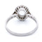 Bague 55.5 Bague entourage en platine avec pierre de lune et diamants 58 Facettes F34CC5ECF12042E8A56E179EA430E6B2