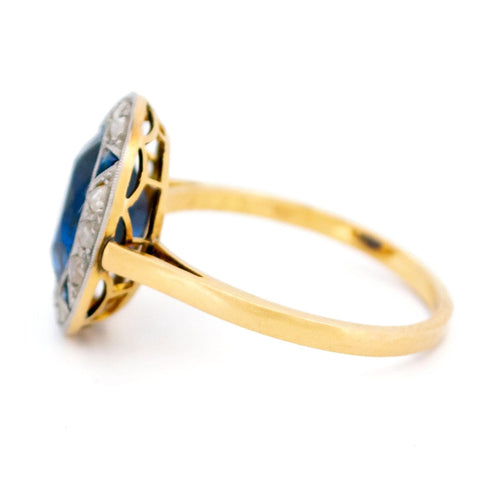 Bague 56 Bague grappe - Platine et or jaune 18 carats saphir Verneuil et diamants 58 Facettes 8D002BD48192446EA6F6A06BFF10CE00