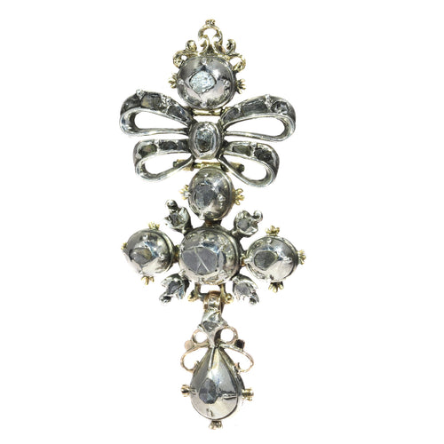 19127-0067.p07_Sacred Symmetry  Baroque s Aged Cross-en.jpg