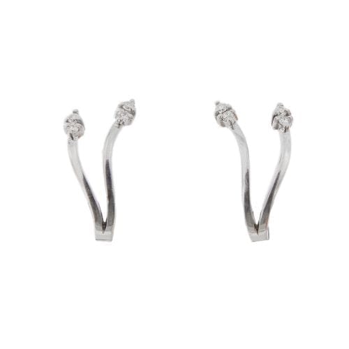 Boucles d'oreilles Boucles d’oreilles en V en or blanc 18 carats et diamants 58 Facettes 19833