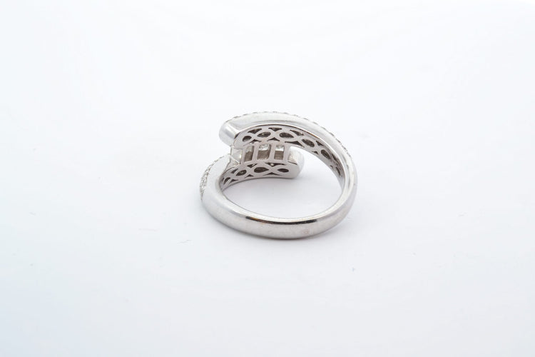 Bague 53 Bague en or blanc 18k et diamants taille princesse 58 Facettes -25195-