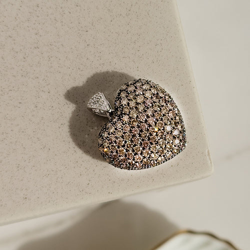 Pendentif Pendentif cœur en or blanc 585 avec diamants 58 Facettes 2560