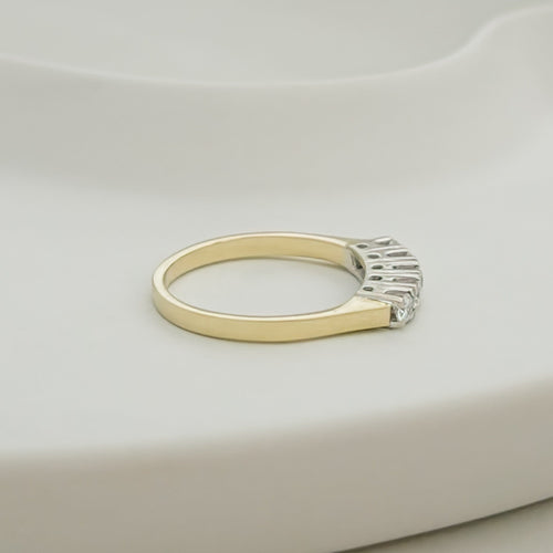 Ring Halber Ewigkeitsring - Ring aus 14K Gelbgold und Diamanten 58 Facettes 3140
