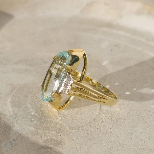 Ring 54 Ring Art Deco aus 14 Karat Gelbgold mit Aquamarin und Diamanten 58 Facettes