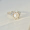 Anello 54 Anello vintage in oro bianco 14 carati con perla Mabe e diamanti 58 Facettes