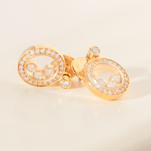 Boucles d'oreilles Chopard Happy Diamonds - Boucles d’oreilles en or jaune 18 carats et diamants 58 Facettes 3290