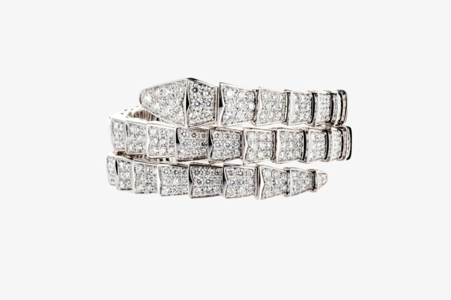 Consulter les bijoux Bulgari actuellement en vente sur 58 Facettes