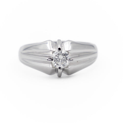 Bague 63 Bague solitaire en or blanc 18 carats avec diamant taille brillant 58 Facettes 2133833CN