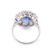 Bague 57 Bague entourage saphir de Ceylan ovale en platine et diamants 58 Facettes 1