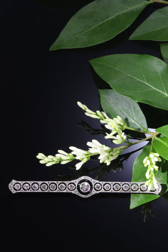 22167-0003.p01_The Deco Diamond Bar  A 1920s Style Statement-en.jpg