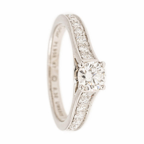 Bague 47 Cartier 1895 - Bague solitaire en platine et diamants 58 Facettes 2220708CN