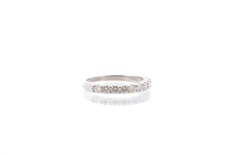 Bague 56 Demi-alliance - Bague en or blanc 18k et diamants 0,65 ct 58 Facettes 25730 22384a