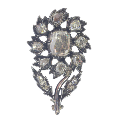 23179-0335.p00_Baroque Beauty  A Blooming Flower Brooch from 1700-en.jpg