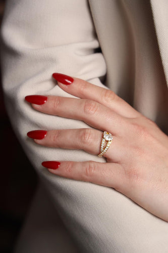 Bague 51 Mellerio - Bague en or jaune 18 carats et diamants 58 Facettes 2363803CN