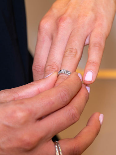 Bague 46 Chaumet Bee My Love - Bague alliance en or blanc et diamants 58 Facettes 2381950CN