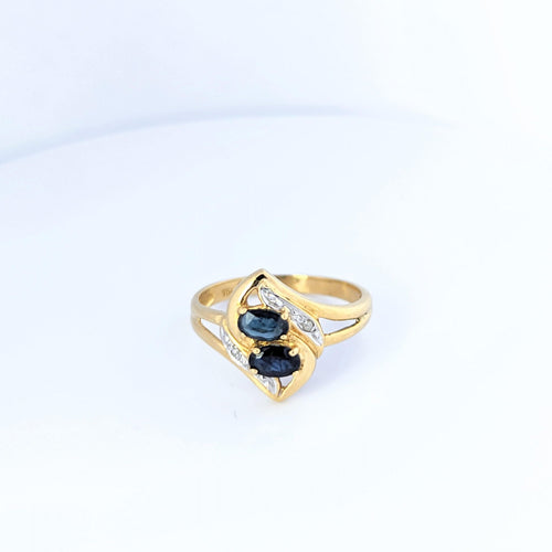 Bague 55 Bague en or jaune 18 carats avec diamants et saphirs 58 Facettes 24509