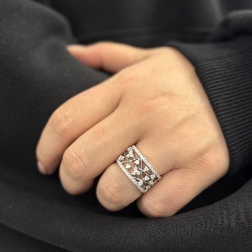 Bague Bague bandeau ajourée en or blanc 18 ct et diamants 58 Facettes 24534