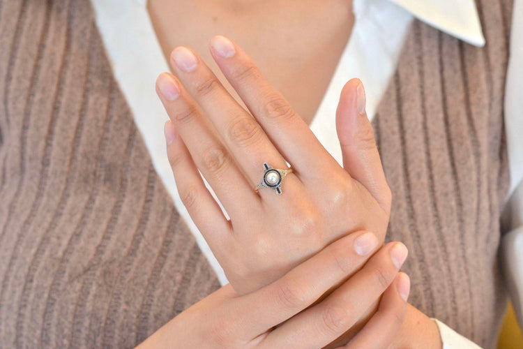 Bague 55 Bague en or jaune et platine avec perle, diamants et saphirs 58 Facettes 24969