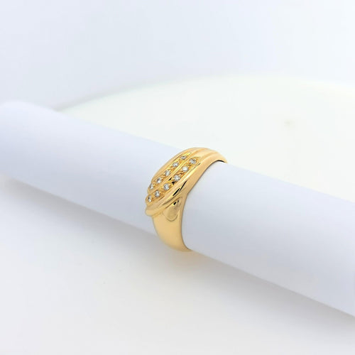 Bague 53 Bague en or jaune 18 carats et diamants 58 Facettes 25028