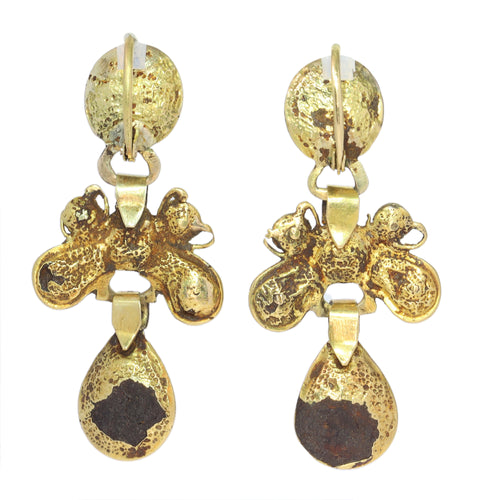 Boucles d'oreilles Boucles d’oreilles ibériques baroques pendantes en or jaune 18K et grenats 58 Facettes 25115-0315