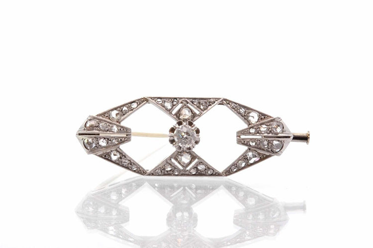 Broche Broche Art déco 1920 en or et platine avec diamants 58 Facettes 25692