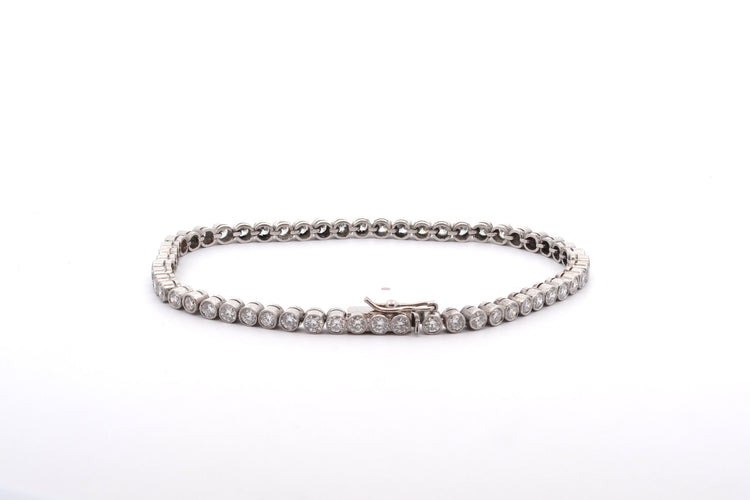Bracelet Bracelet en platine serti de 55 diamants 58 Facettes 26220