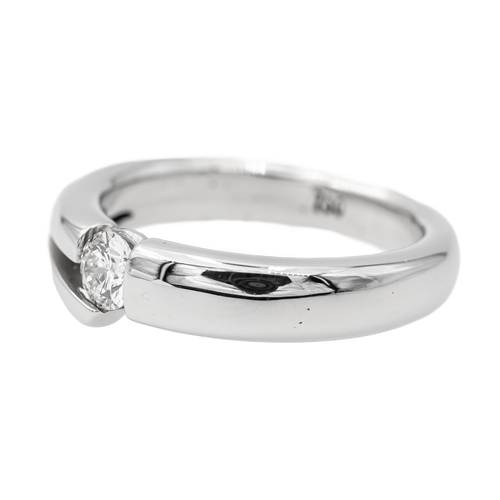 Bague 56 Bague solitaire asymétrique en or blanc 18 carats avec diamant 58 Facettes 2642318CN