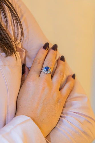 Bague 55 Bague marguerite en or blanc 18 carats, saphir et diamants 58 Facettes 2663490CN