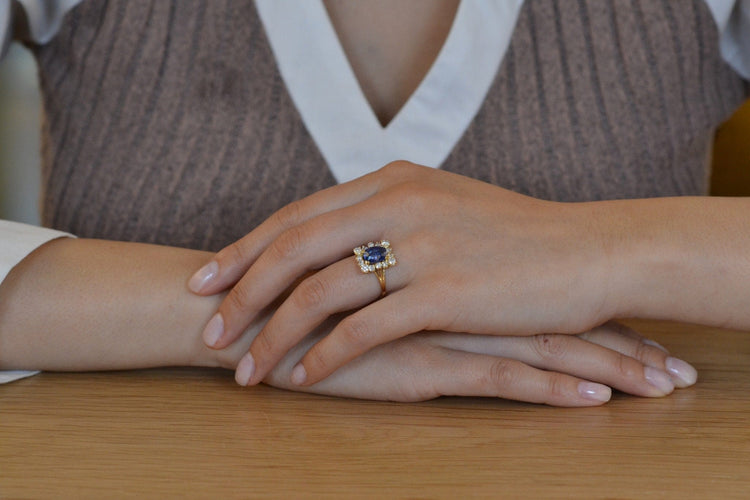 Bague 52 Bague en or 18k au saphir de Ceylan 2,57 ct et diamants 58 Facettes 26682-27487