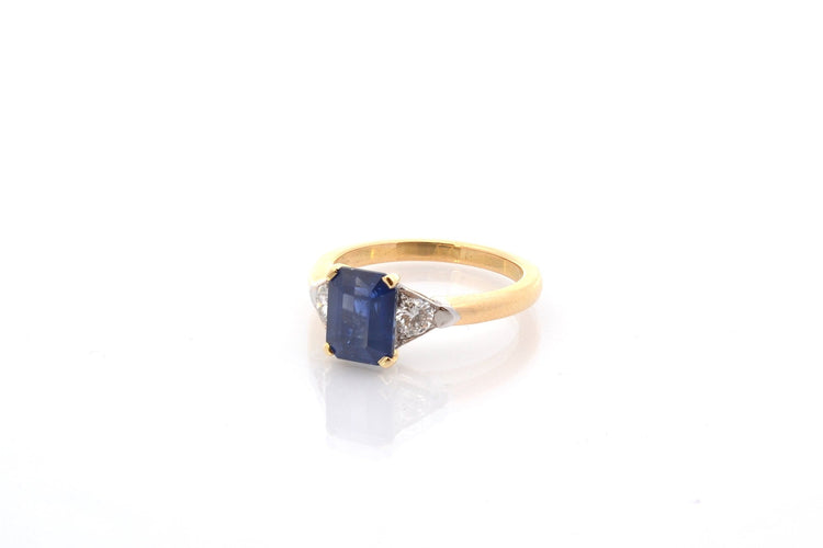 Bague 52 Bague saphir 2,30 ct et diamants en or 18k et platine 58 Facettes 26794-26686