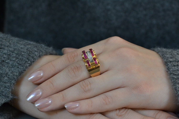 Bague 54.5 Bague vintage années 1940 en or 18k, rubis synthétiques et diamants 58 Facettes 27059