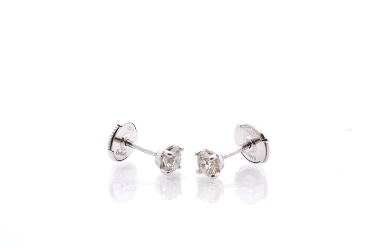 Boucles d'oreilles Puces d’oreilles en or blanc 18k et diamants 58 Facettes 27134-27135