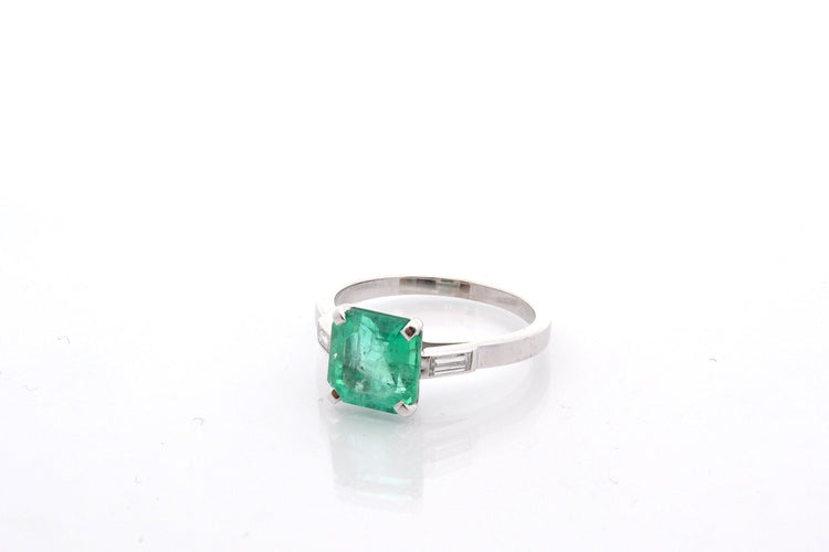 Bague 53 Bague en platine avec émeraude de Colombie 2,16 ct et diamants 58 Facettes 27219-27364B