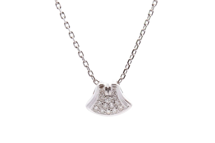 Collier Collier pendentif en or blanc 18k et diamants 58 Facettes 27319