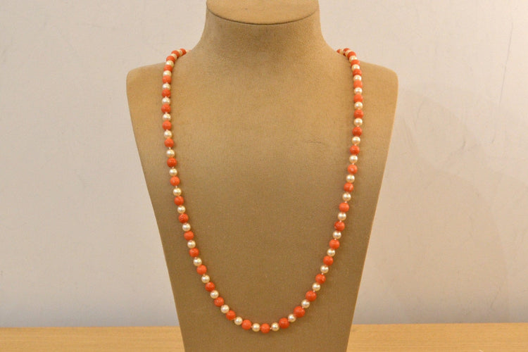 Collier Collier en perles de corail et perles de culture 58 Facettes 27383