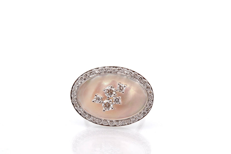 Bague 53 Bague en or blanc 18k, nacre et diamants 58 Facettes 27517