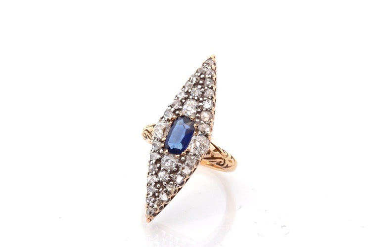 Bague 49 Bague marquise ancienne en or 18k, saphir et diamants 58 Facettes 27625