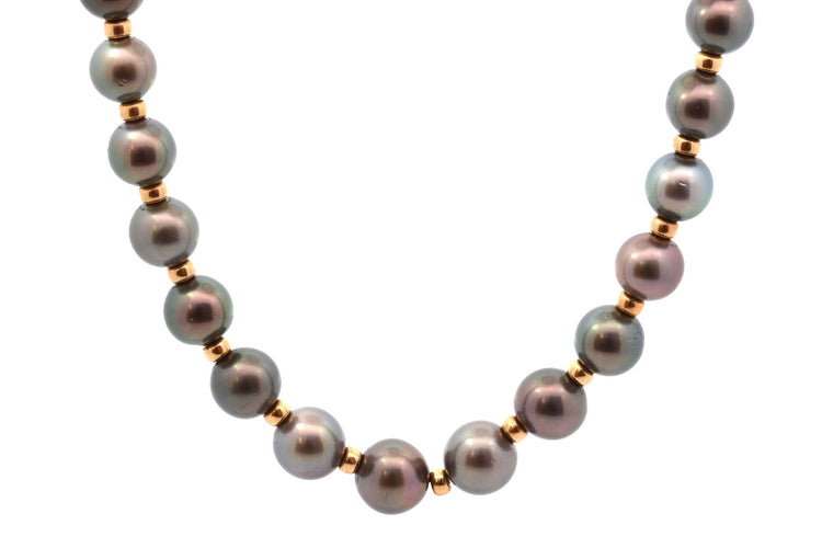 Collier Collier de perles de culture de Tahiti avec fermoir en or 18k 58 Facettes 27722