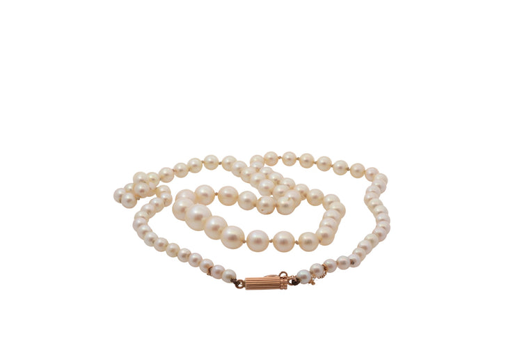 Collier Collier en perles de culture avec fermoir en or jaune 18k 58 Facettes 27736