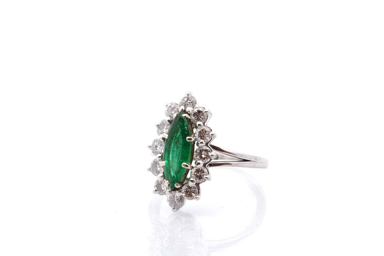 Bague 51 Bague vintage en or 18k et platine avec émeraude et diamants 58 Facettes 27832dv